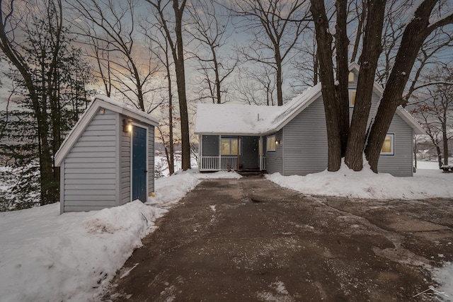 view of front of home