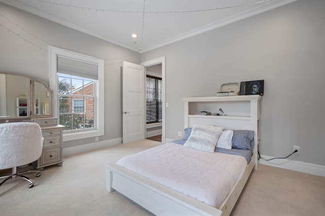 bedroom featuring recessed lighting, baseboards, and light colored carpet