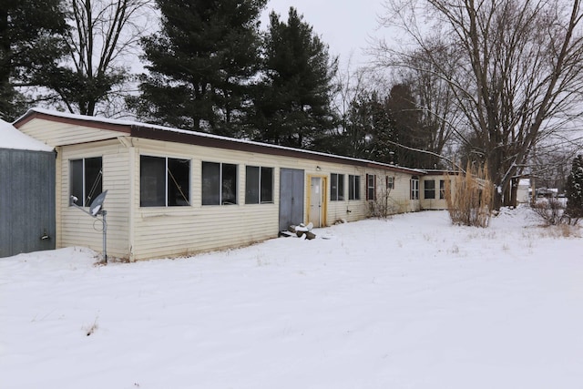 view of front of house