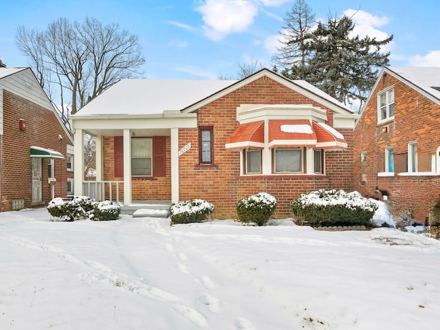 view of front of house featuring covered porch