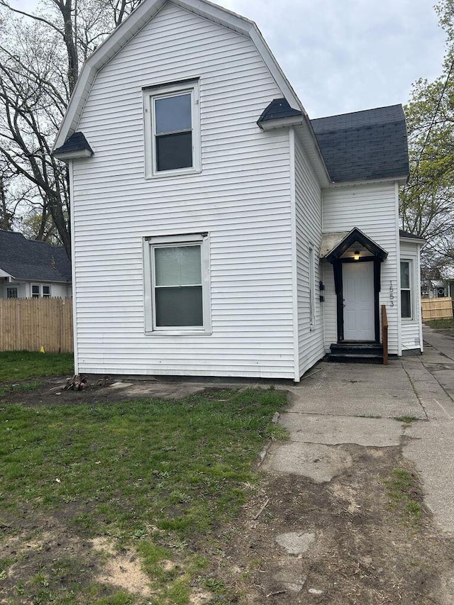 1553 Terrace St, Muskegon MI, 49442 multi for sale