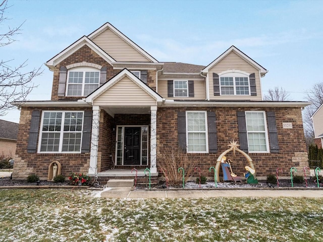 view of front of house featuring a front yard