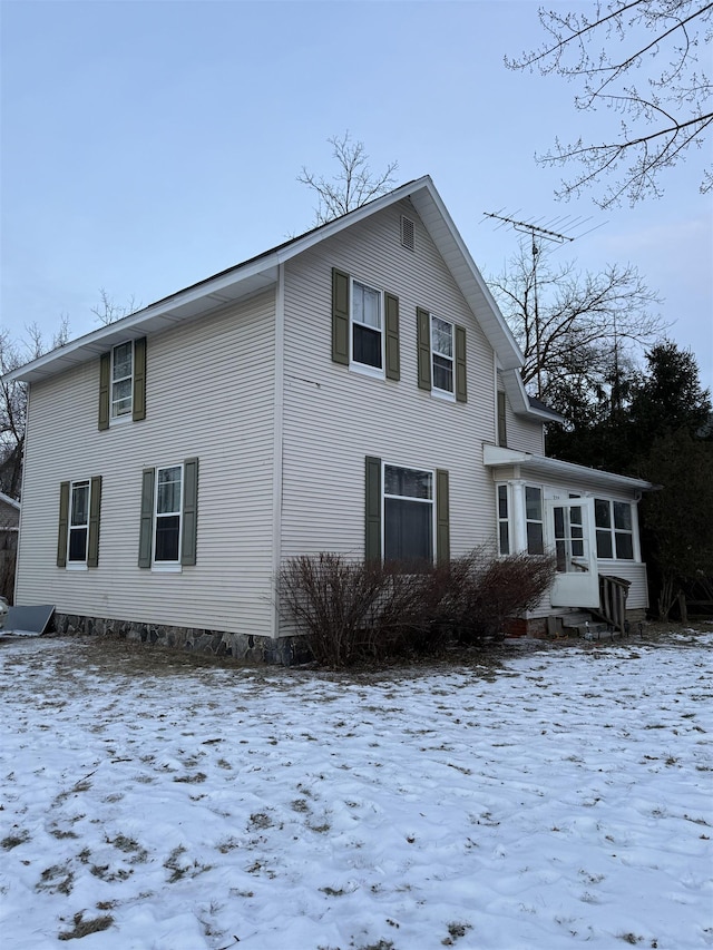 Listing photo 3 for 220 W Locust St, Mount Pleasant MI 48858