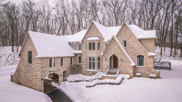 view of front of property