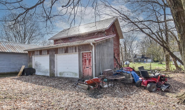 view of outbuilding with an outbuilding