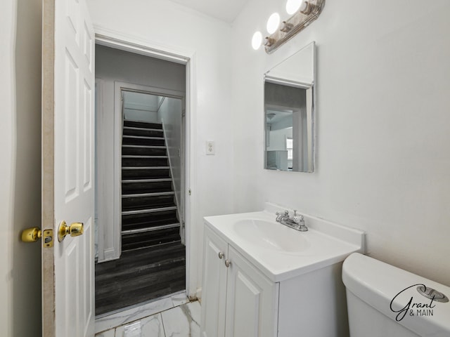 9941 Minock St, Detroit, MI 48228 - bathroom featuring vanity and toilet