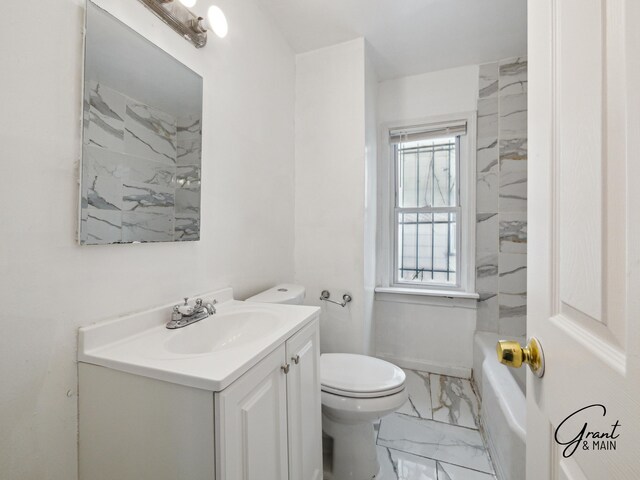 9941 Minock St, Detroit, MI 48228 - bathroom with vanity and toilet