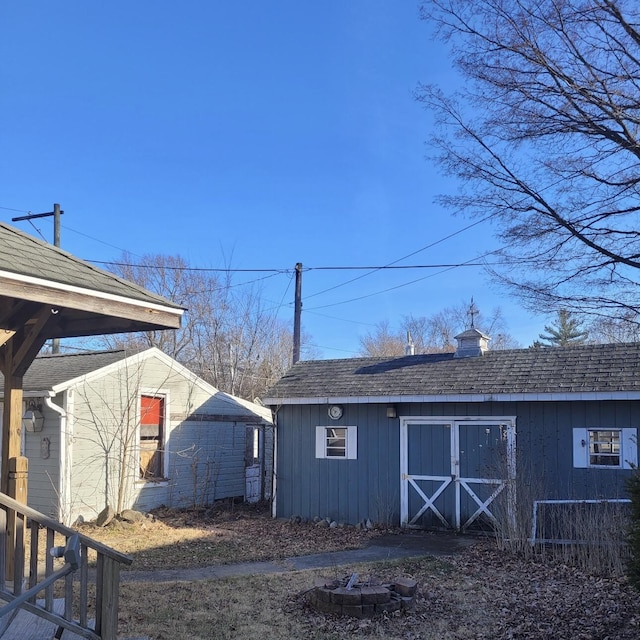 view of outbuilding