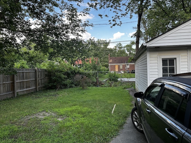 18658 Rutherford St, Detroit, MI 48235 - view of yard