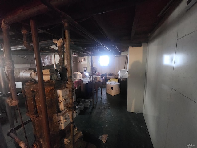 view of unfinished basement