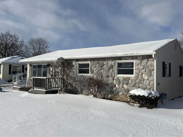 view of front of property with a porch