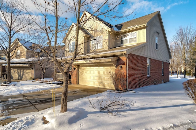 view of front facade with a garage