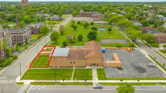 7701 Rosa Parks Blvd, Detroit, MI 48206