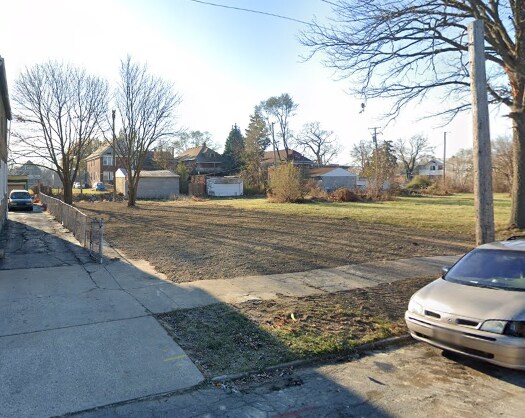 3398 Medbury St, Detroit, MI 48211 - photo 2