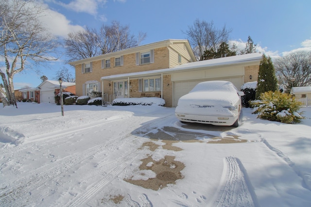 view of front facade featuring a garage