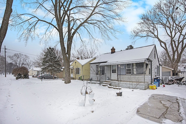 view of front of property