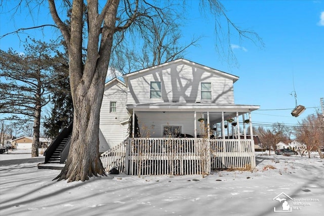 view of front facade featuring a porch