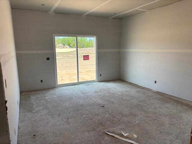 6241 Sturgeon Run, Muskegon, MI 49444 - view of empty room