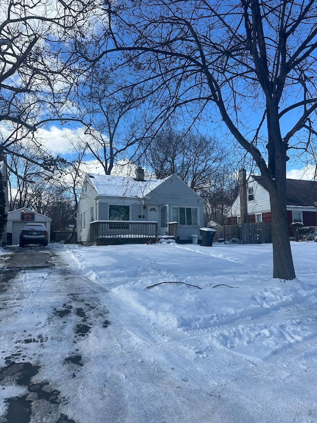 view of front of property