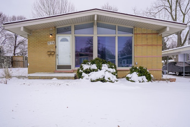 view of front facade