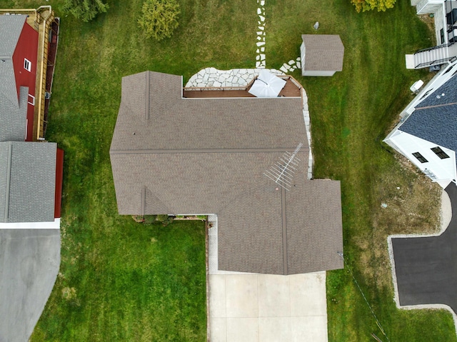 11246 Kings Pt, Alanson, MI 49706