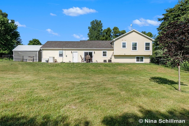 834 N Michigan St, Fremont, MI 49412 - rear view of house