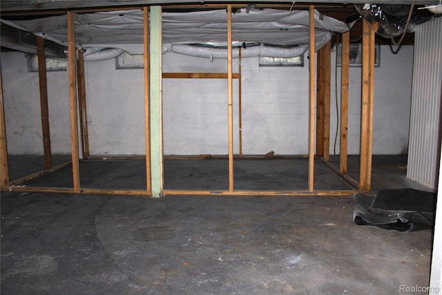 1629 Seminole St, Flint, MI 48503 - view of unfinished below grade area