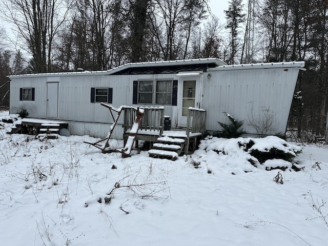 view of manufactured / mobile home