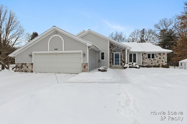 Listing photo 2 for 6628 Rogueview Ct NE, Belmont MI 49306