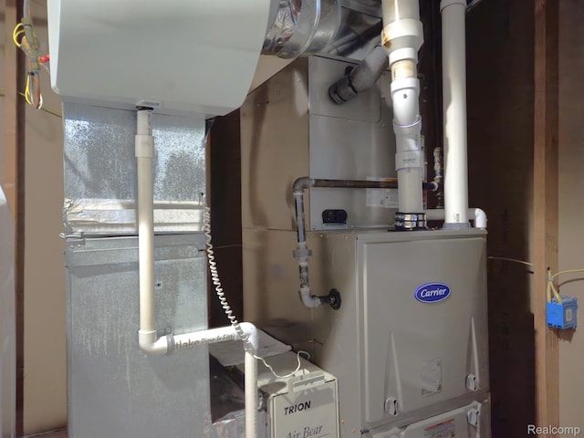 45 Forthton Dr, Troy, MI 48084 - view of utility room