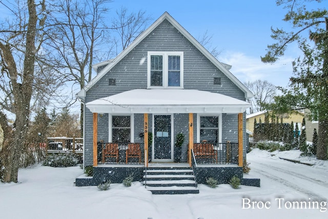 view of front of property with a porch