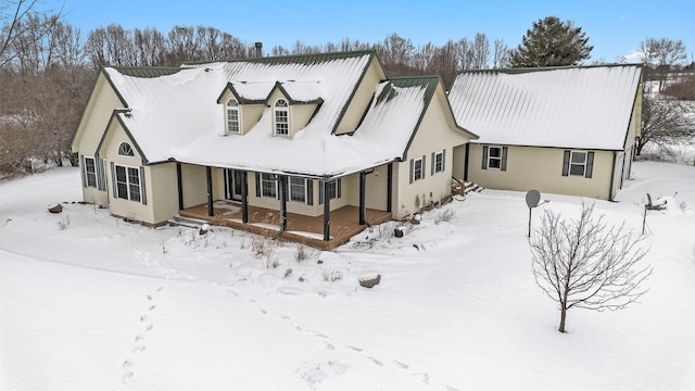 view of front of home with covered porch