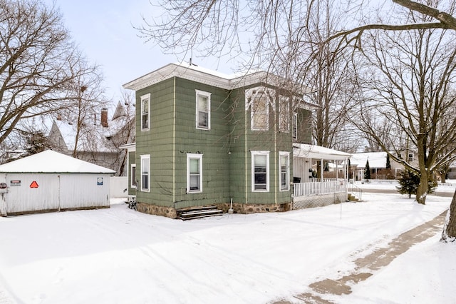 view of front of house with covered porch