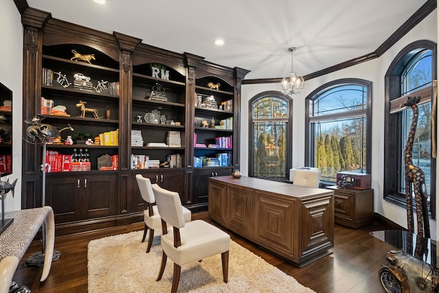 office area featuring crown molding, dark wood-type flooring, baseboards, and a notable chandelier