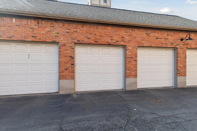 78 Watson St Unit 13, Detroit, MI 48201 - view of garage