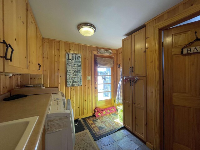 7836 W Perch Lake Dr, Lake, MI 48632