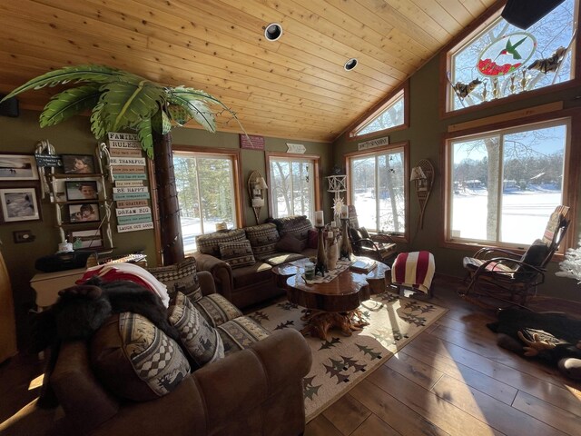 7836 W Perch Lake Dr, Lake, MI 48632