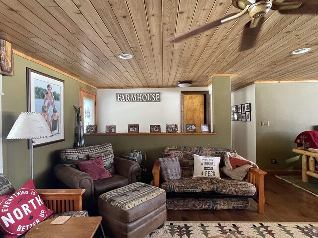 7836 W Perch Lake Dr, Lake, MI 48632