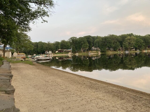 7836 W Perch Lake Dr, Lake, MI 48632