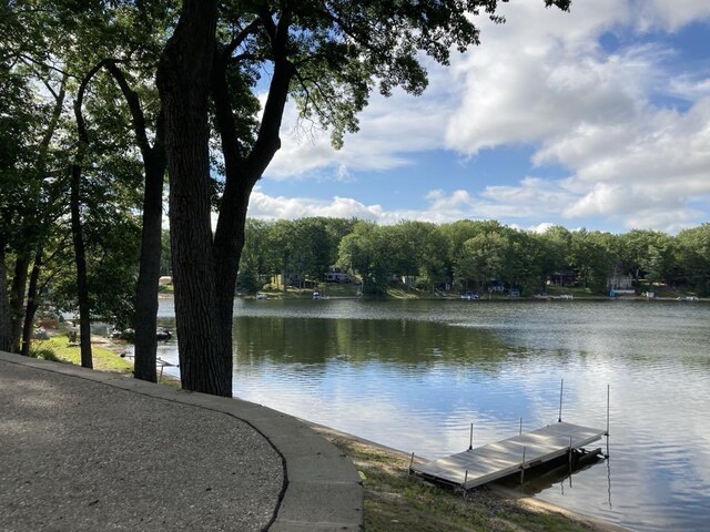 7836 W Perch Lake Dr, Lake, MI 48632
