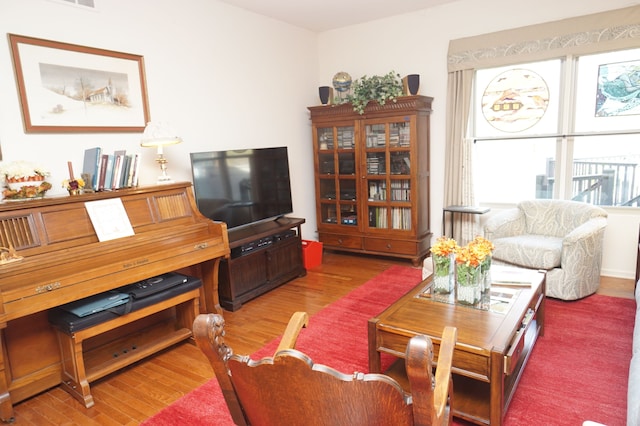 living area with light wood-type flooring