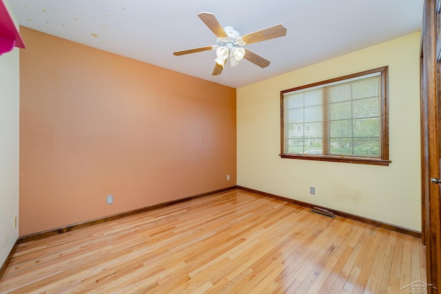 692 E Pilgrim Dr, Saginaw, MI 48603 - photo 18