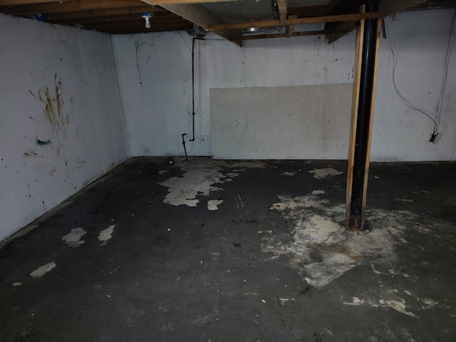 18401 Justine St, Detroit, MI 48234 - view of unfinished below grade area
