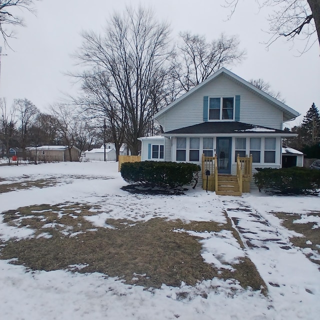 view of front of house