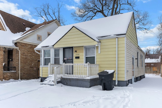 bungalow-style home featuring covered porch