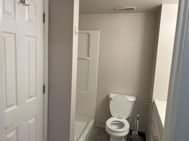 full bathroom featuring tile patterned floors, visible vents, toilet, vanity, and walk in shower