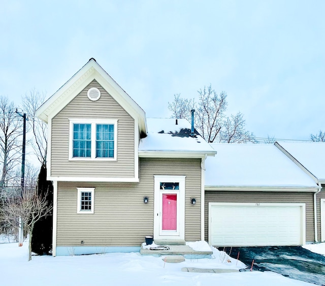 view of front of house featuring a garage and driveway