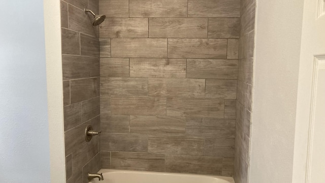 bathroom featuring shower / tub combination