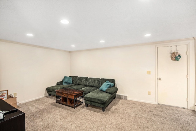 living area with carpet, visible vents, baseboards, and recessed lighting