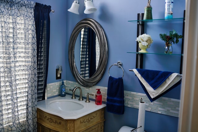 bathroom featuring vanity